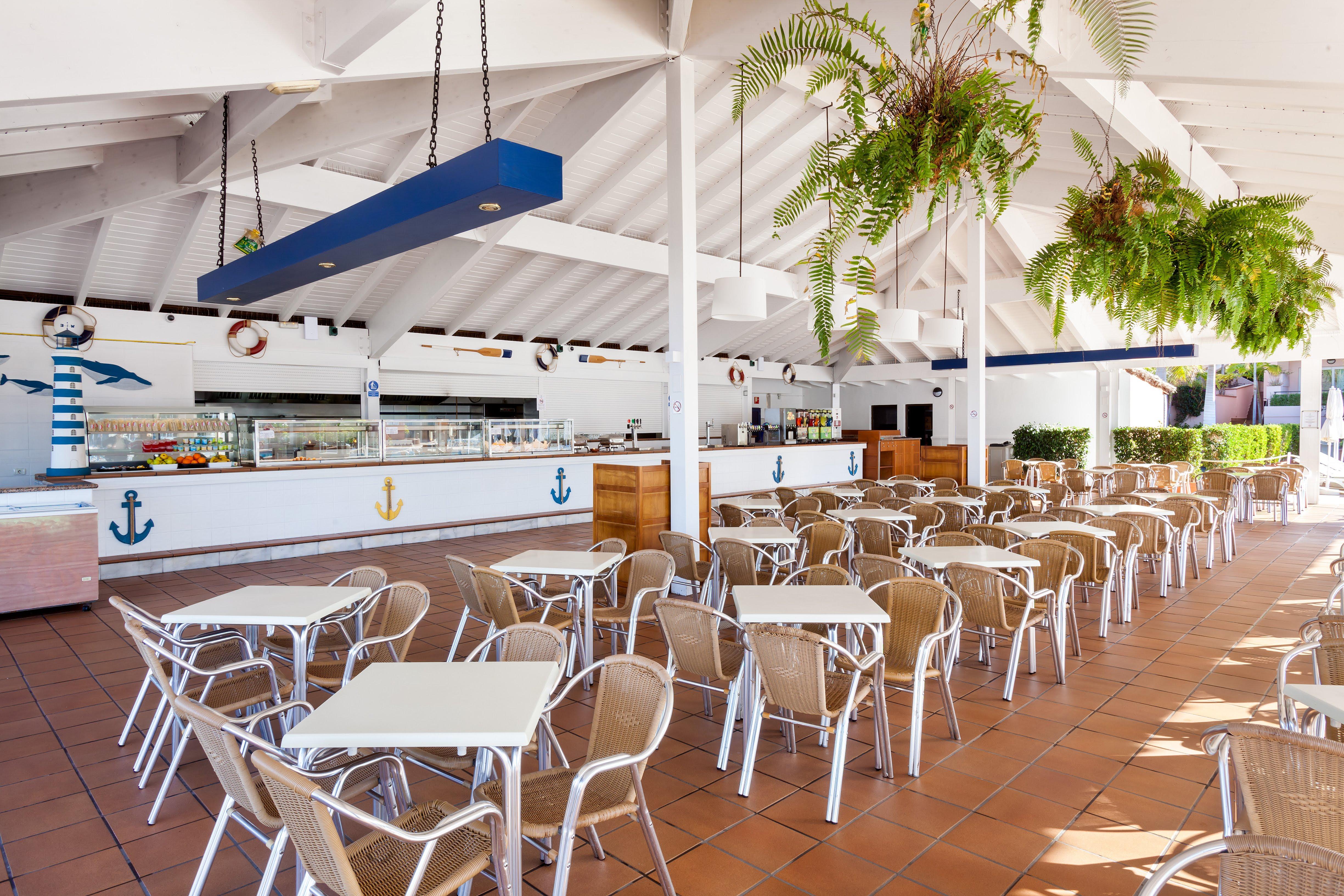 Landmar Costa Los Gigantes Family Resort Пуэрто-де-Сантьяго Экстерьер фото